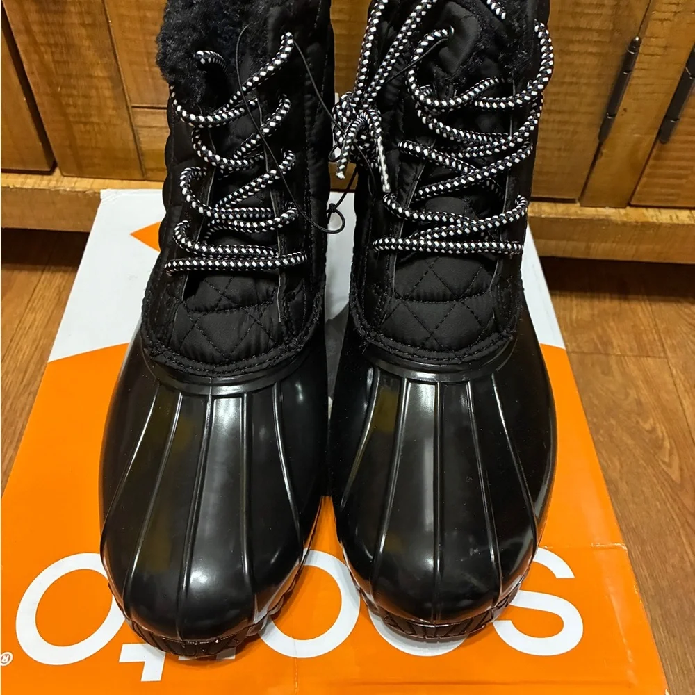 Women’s Sporto Andie Duck Black Quilted Ladies Boots Size 10 NWT